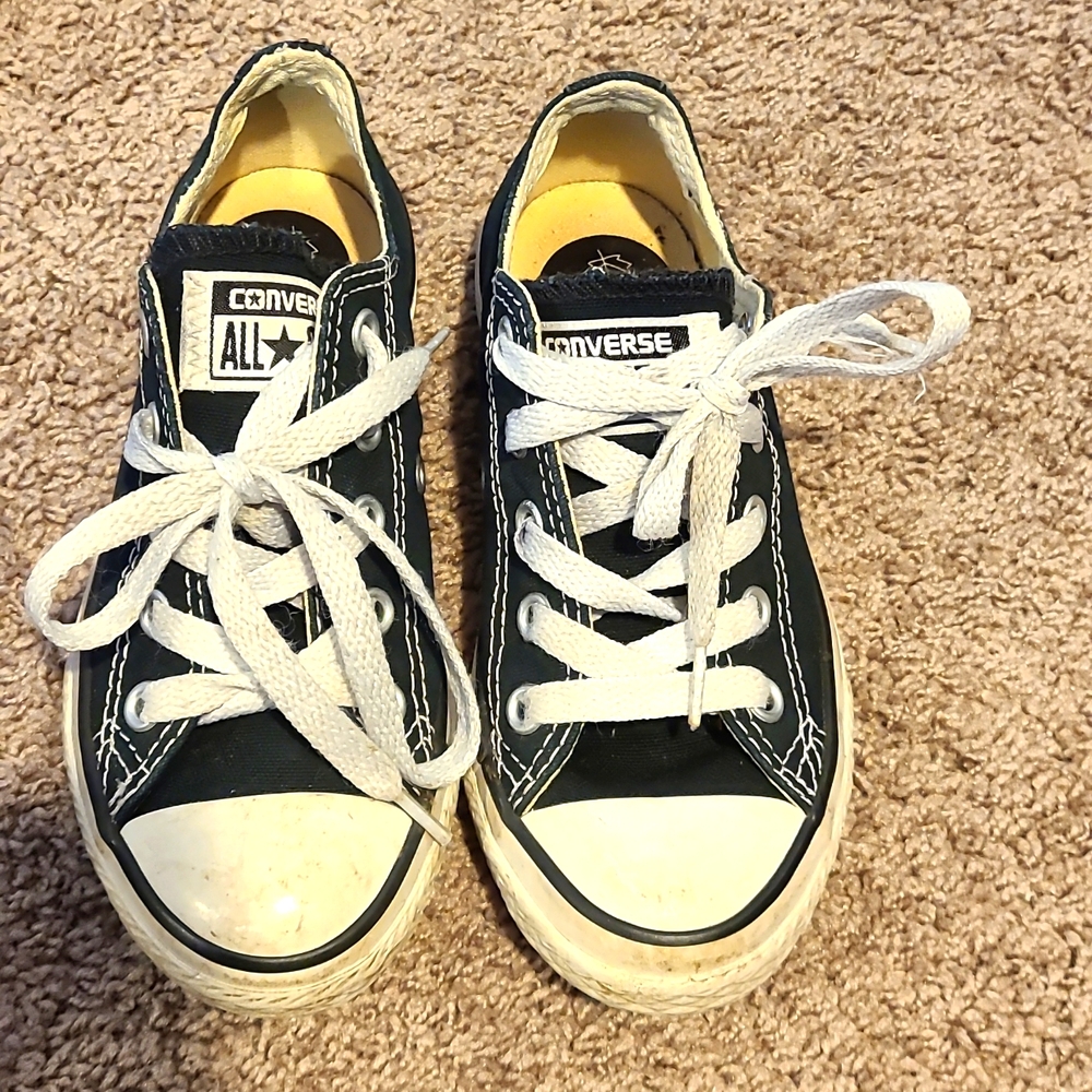Converse kids shoes black size 11